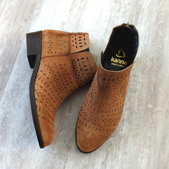 🆕🌿SUNDANCE KANNA SUEDE BOOTIES🌿 - Picture 2 of 12